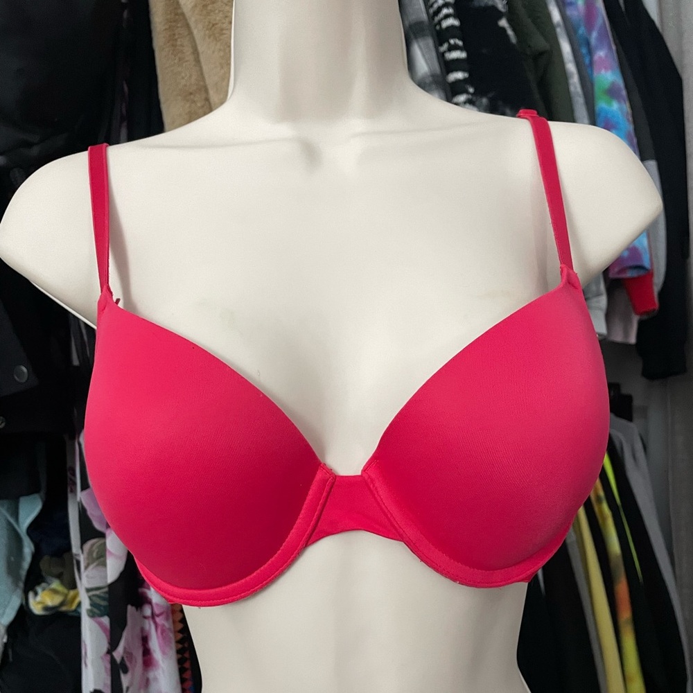 Pink VS Bra